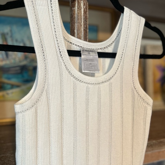 CHANEL KNITTED LACE TANK TOP - Picture 6 of 8